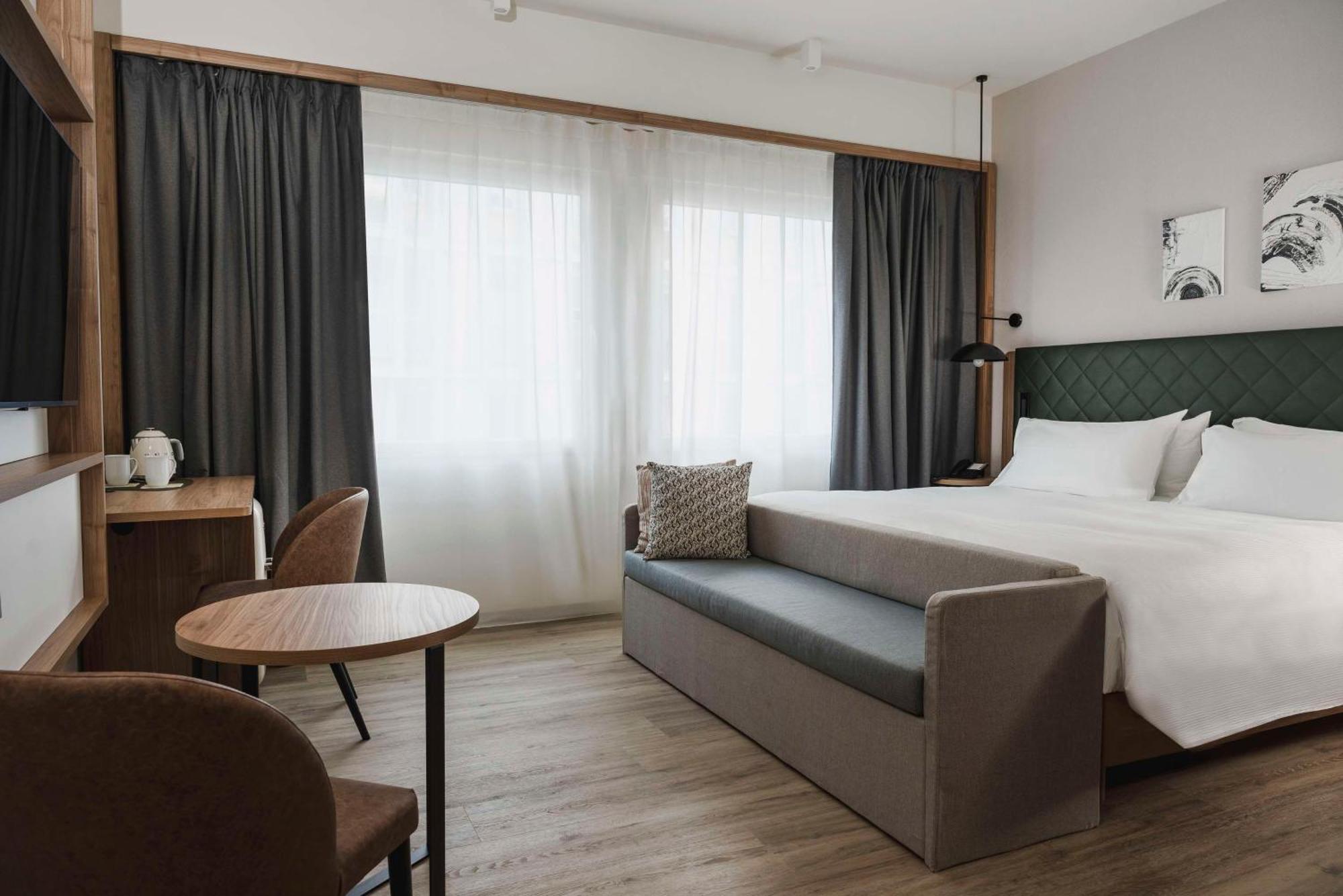 Hilton Garden Inn Padova City Centre Экстерьер фото