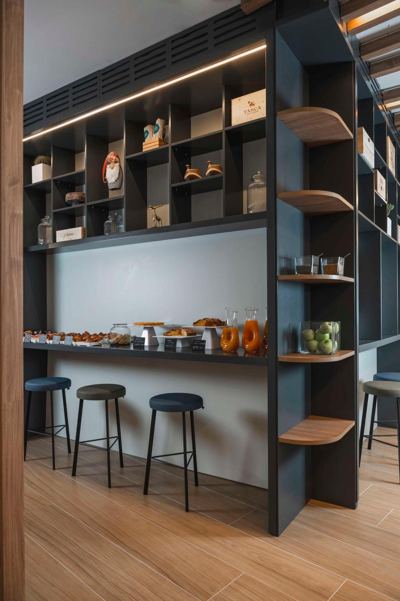 Hilton Garden Inn Padova City Centre Экстерьер фото